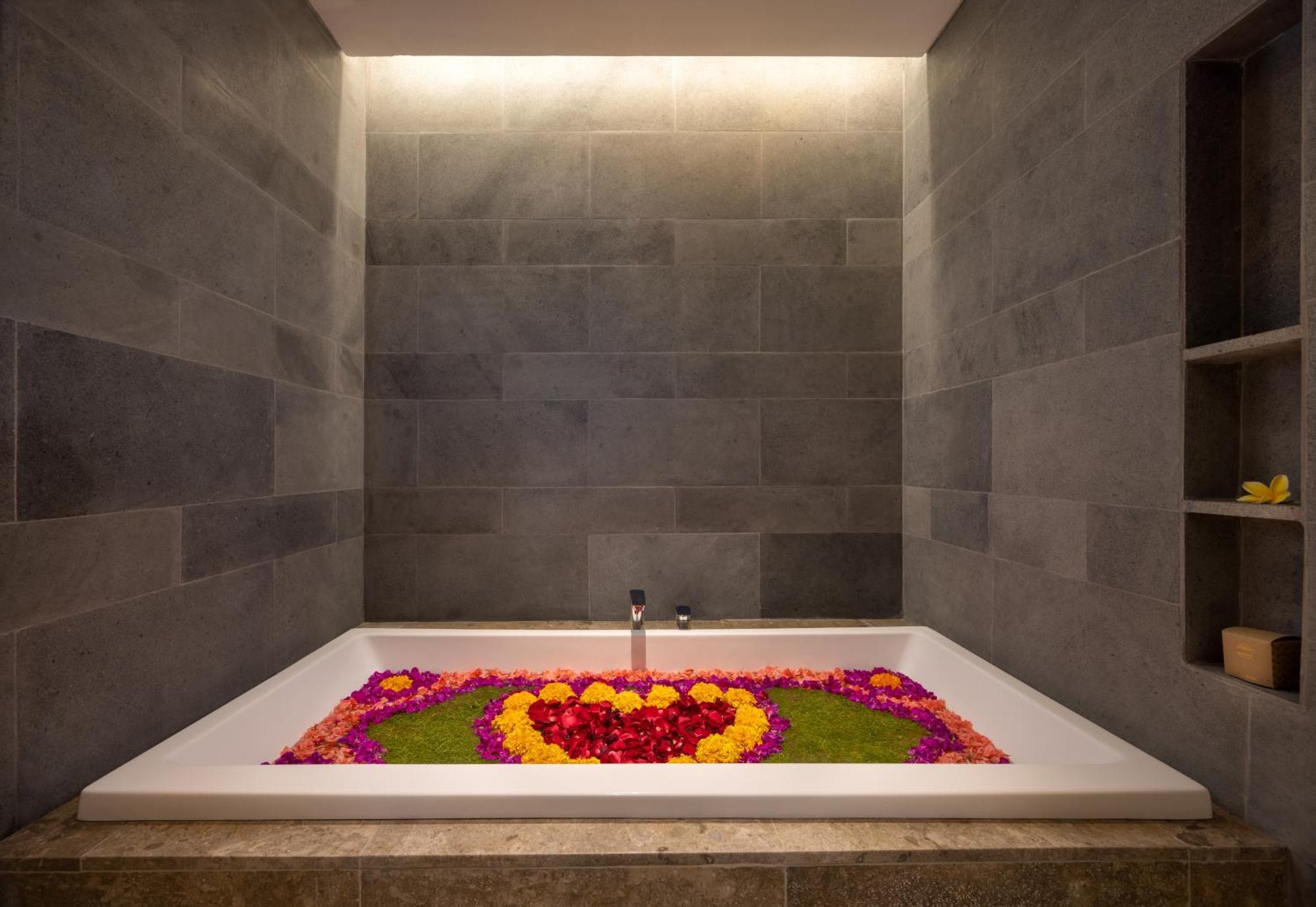 Sumitra Luxury Villas A Pramana Experience Sanur  Bagian luar foto